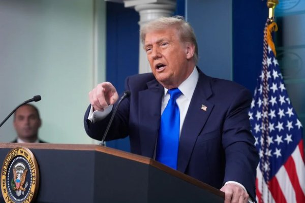 配资公司风控系统 这两类人将失去美国公民身份！美政府废除“出生公民权”获最高法院有利裁决，特朗普：巨大胜利！